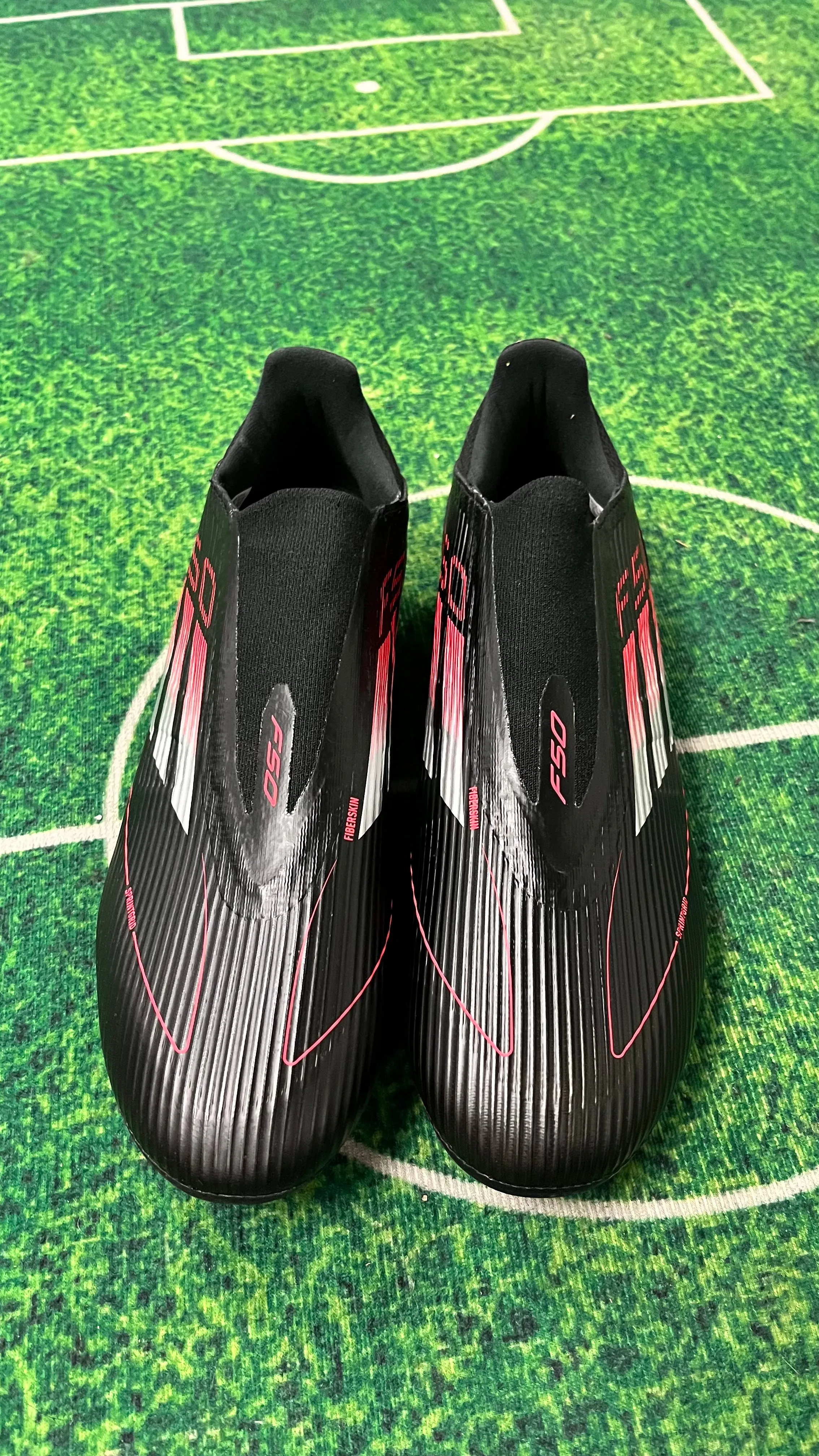 Adidas F50 League LACELESS FG/MG Soccer Cleats