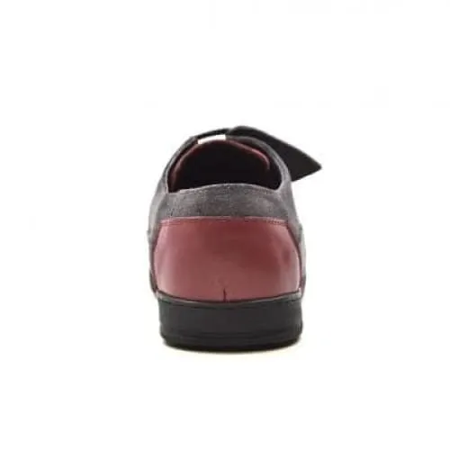 British Walkers Bristols Bally Style Burgundy and Gray Leather and Suede Low Top Sneakers