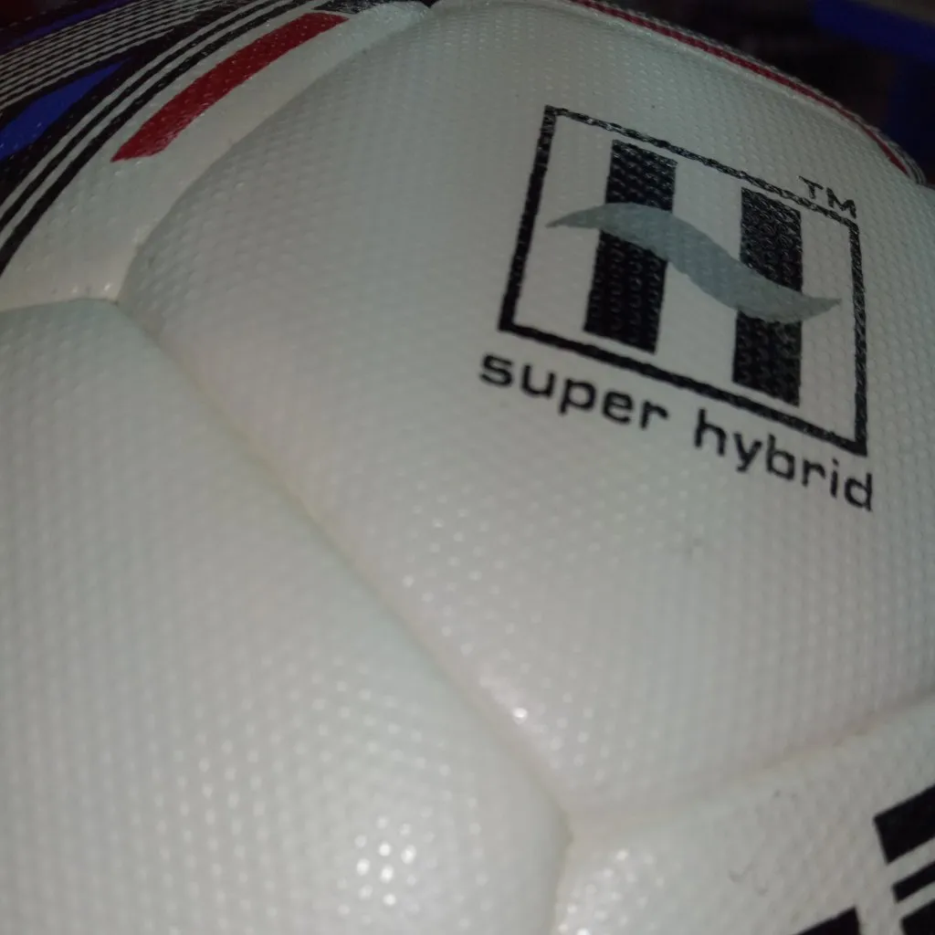 ELITE - FUTSAL BALL SuperHybrid™ -