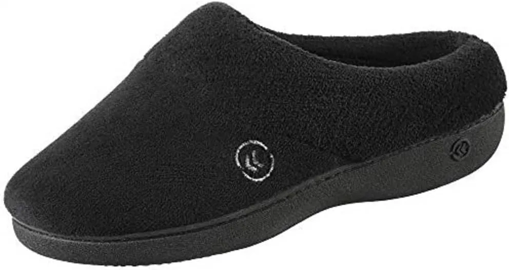 Isotoner womens Classic slippers