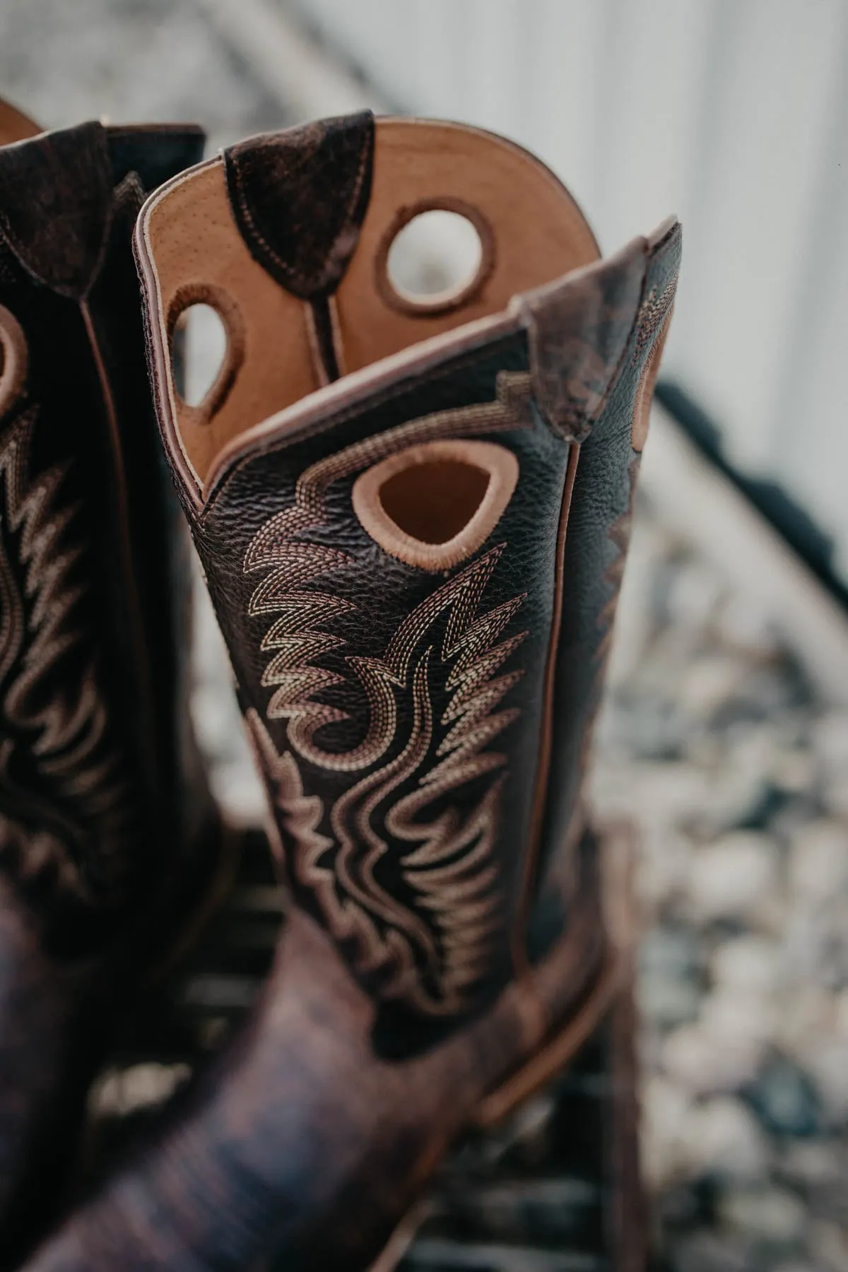 Men's Ariat 'Ringer' Cowboy Boots (Sizes 8-13; EE Width) {Dusted Wheat}