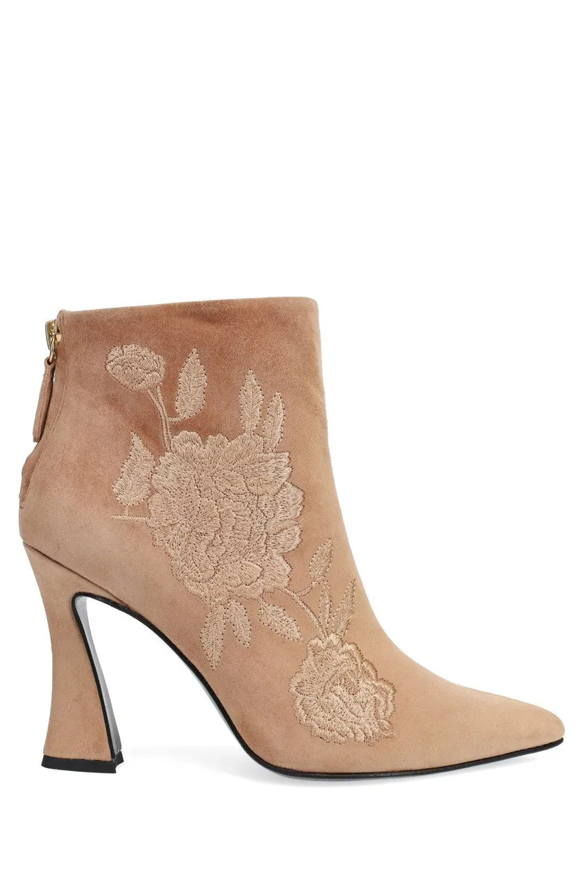 Mitsu Shugo Embroidery Square Heel Ankle Boot