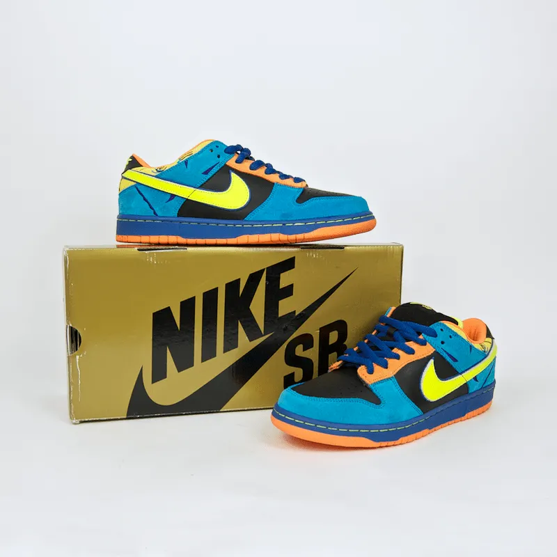 Nike SB - Dunk Low Pro SB 'Skate Or Die' Shoes - Black / Neon Yellow