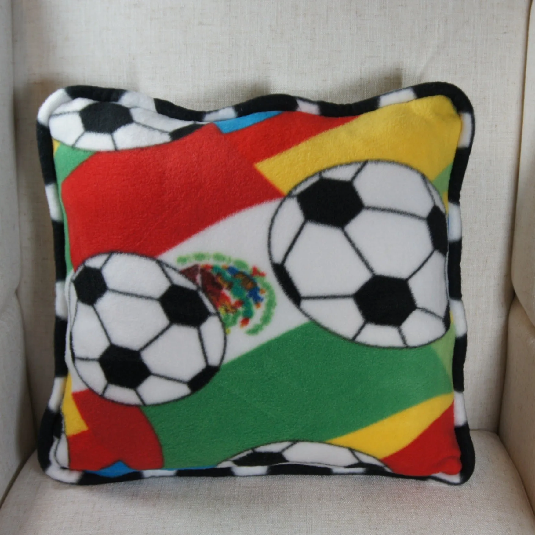 Pillows - Accent - Soccer - 18 inch