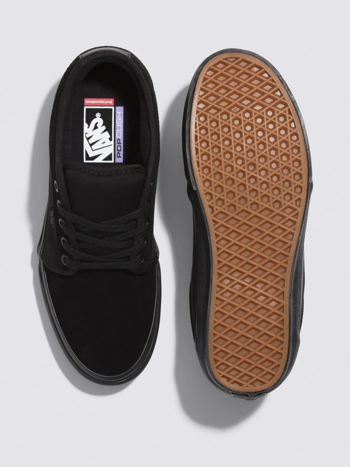 Skate Chukka Low Blackout Shoes