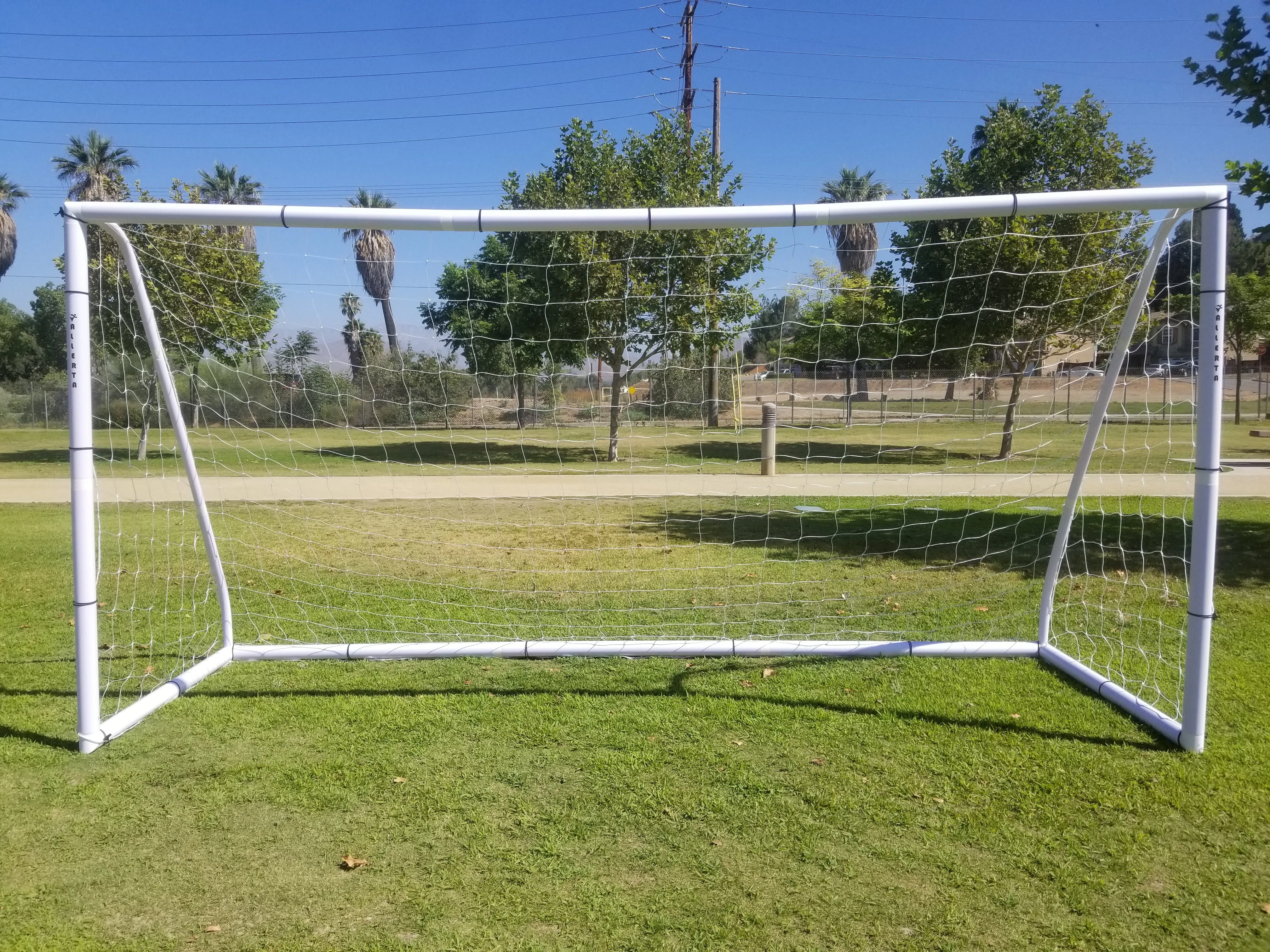 Vallerta® 12 X 6 Ft. PVC Soccer Goal w/Carry Bag & Weatherproof Net