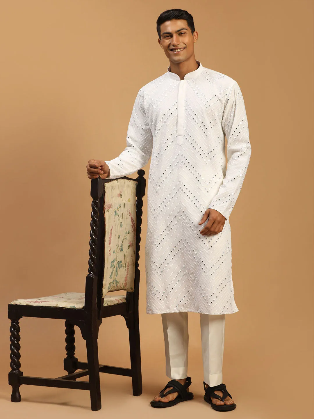 Vastramay Men's White Mirror Kurta Pant Set